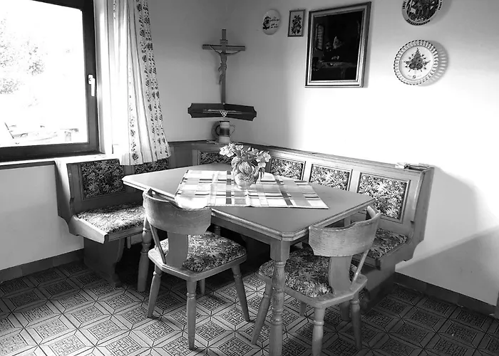 Almhuette Kristabauer Holiday home Predlitz