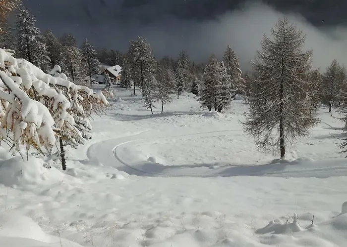 Almhuette Kristabauer بيت للعطل Predlitz